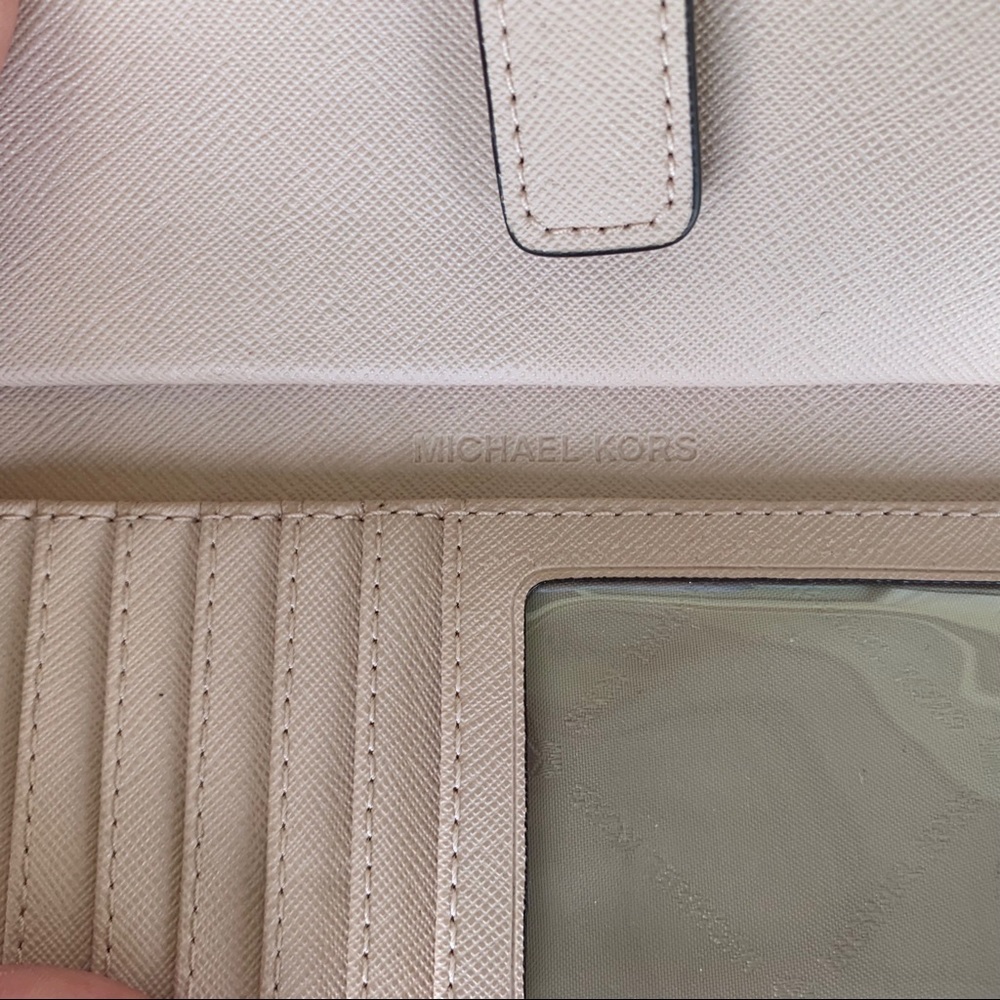 NWOT AUTHENTIC MICHAEL KORS PURSE/WALLET COMBO - Picture 3 of 8